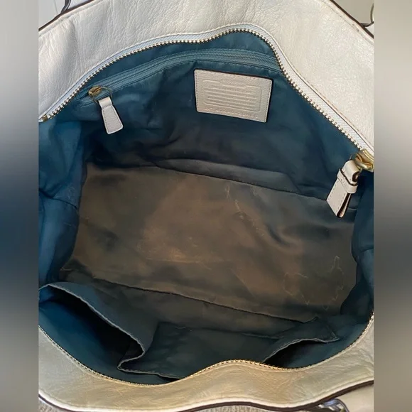 Coach Ivory Leather Tote with Gold Chain and Leather Straps Retail Style 20466 - Picture 6 of 16